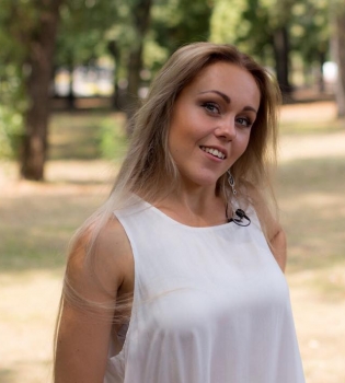 Алеша показала сына