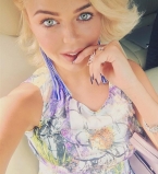 Неузнаваемая Алина Гросу показала стройную фигуру в купальнике