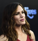 Дженнифер Гарнер фото 2016