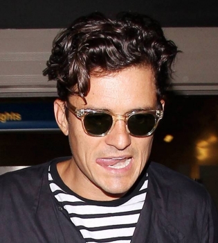 Орландо Блум прокомментировал свои обнаженные фото