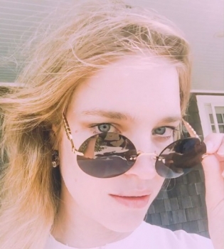 Привет, йога: Наталья Водянова возвращает себе идеальные формы после родов