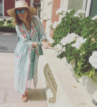 Ксения Собчак опубликовала редкое фото со своего детства