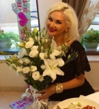 Катя Бужинская шикарно отметила 37-летие в компании мужа