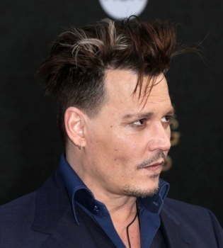 Страшен в гневе: Эмбер Херд заявила, что Джонни Депп во время ссоры отрезал себе кончик пальца