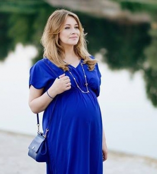 Елена Кравец снялась в нежной фотосессии