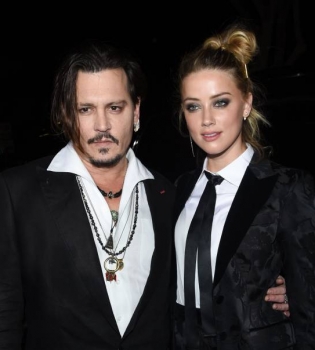 Эмбер Херд и Джонни Депп сделали официальное заявление касательно своего развода