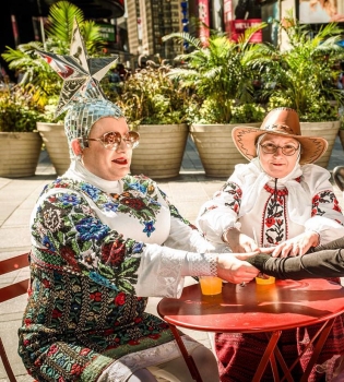 Верка Сердючка и ее мама