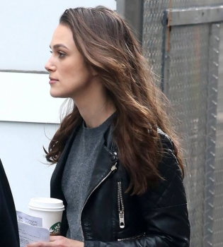 Кира Найтли призналась, что уже пять лет носит парики