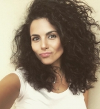 Настя Каменских написала душераздирающую песню после неудачного прыжка с парашютом