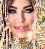 Ани Лорак без одежды