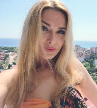 Ольга Сумская показала свою красавицу-дочь