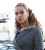 Стильные и счастливые: Бейонсе поделилась новым фото с Джей-Зи