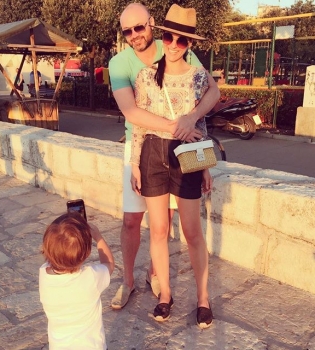 Маша Ефросинина и ее муж отметили 13-ю годовщину свадьбы