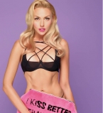 Горячая суперблондинка: Оля Полякова полностью разделась для мужского глянца