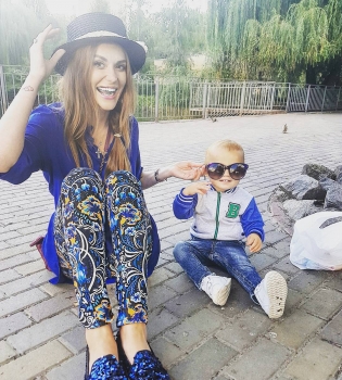 Слава Каминская показала вблизи своих детей