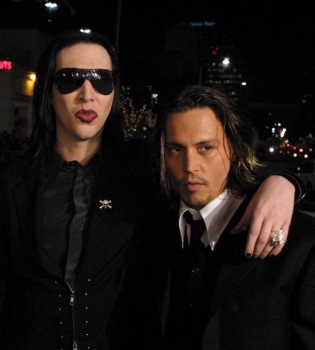 Мэрилин Мэнсон о разводе Деппа и Херд: &quot;Я поддерживаю Джонни во всем&quot;