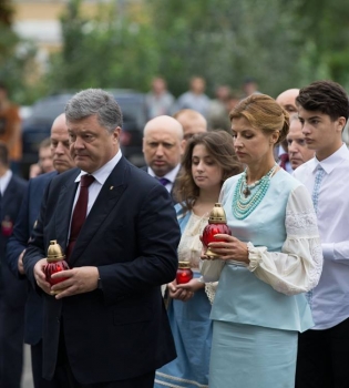 Петр Порошенко публично признался в своих чувствах к жене