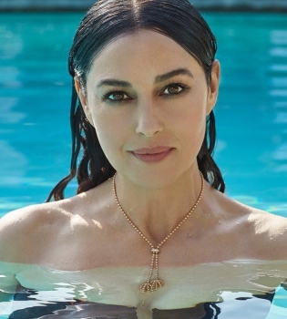 Моника Беллуччи снялась обнаженной для популярного французского журнала