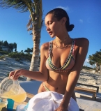 Звездопад на модном показе: модель Белла Хадид упала на подиуме