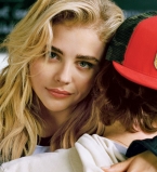 Хлоя Морец появилась на обложке глянца с Бруклином Бекхэмом