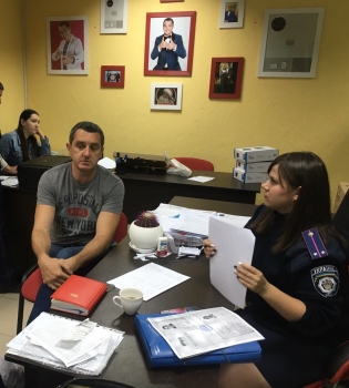 Дядя Жора в полиции