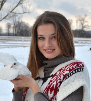 Анна Заячковская сбежала от богатого мужа из-за избиений - СМИ