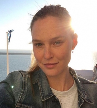 Бар Рафаэли после родов