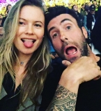 Бехати Принслу и Адам Ливайн стали родителями