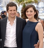 Супруг Марион Котийяр прокомментировал слухи о ее романе с Брэдом Питтом