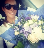 Катя Осадчая позирует без косметики