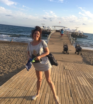 На Олю Цибульскую напали в Турции