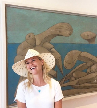 Риз Уизерспун опубликовала редкое семейное фото с любимым мужем и детьми