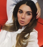 Анна Седокова интригует нежными снимками с подопечным Константина Меладзе