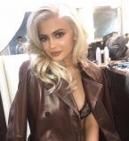 Кайли Дженнер сменила имидж