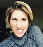 Анита Луценко продемонстрировала идеальный пресс после рождения ребенка