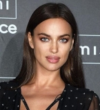 Красота крупным планом: Ирина Шейк поделилась идеальным селфи