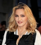 Мадонна признана женщиной года