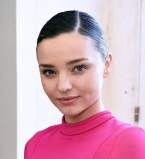 В особняк Миранды Керр проникли неизвестные и ранили охранника - СМИ