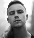 Артем Пивоваров о личной жизни, Иване Дорне и связях в шоу-бизнесе: интервью Viva.ua