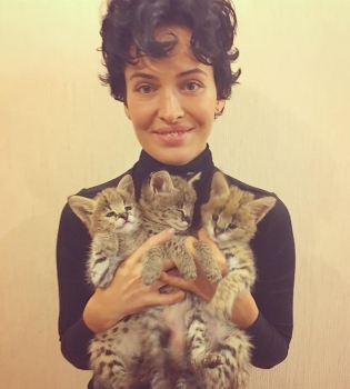 Даша Астафьева показала своих родителей