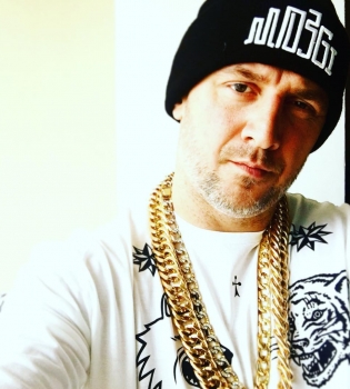 Жена Потапа впервые за долгое время опубликовала общее с мужем фото