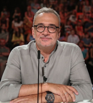 Константин Меладзе о Вере Брежневой: &quot;Если бы не жена, так и ходил бы в одной футболке&quot;