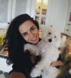 Настя Каменских готовит на своей красивой кухне