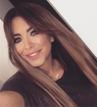 Ани Лорак показала свое лицо без макияжа