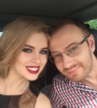 Денис Повалий снял в новом клипе свою красавицу-жену