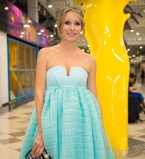 Катя Осадчая спрятала беременность под пышным нарядом