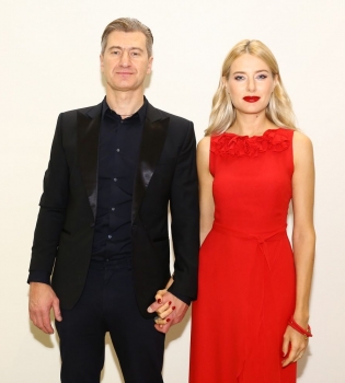 Ольга Горбачева и Юрий Никитин впервые вышли в свет после громкой свадьбы