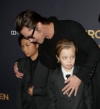 Расследование о жестоком обращении Брэда Питта с детьми завершено