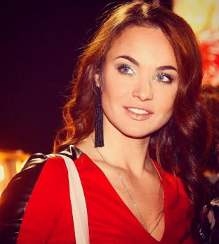 Мария Берсенева перенесла серьезную операцию на позвоночнике