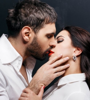 Виталий Козловский и Рамина Эсхакзай